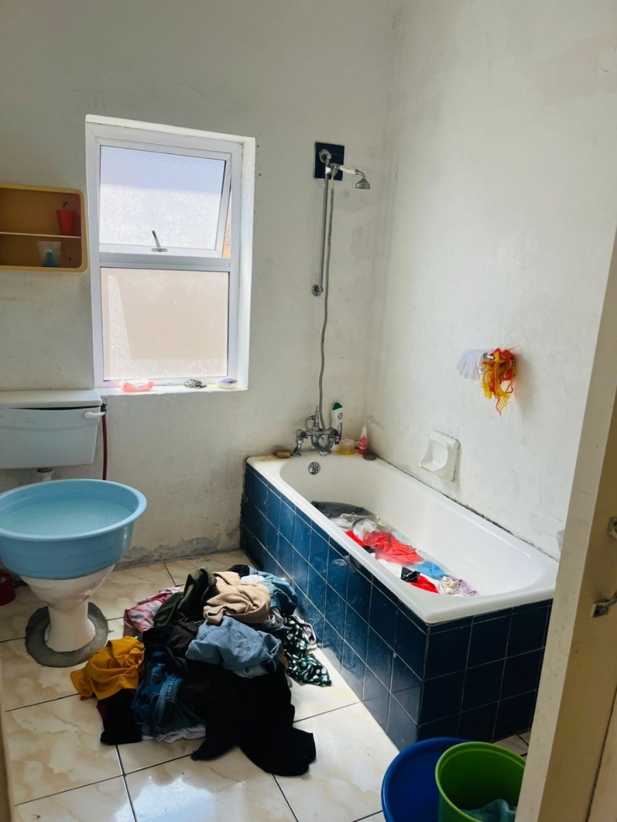 2 Bedroom Property for Sale in Port Elizabeth Central Eastern Cape